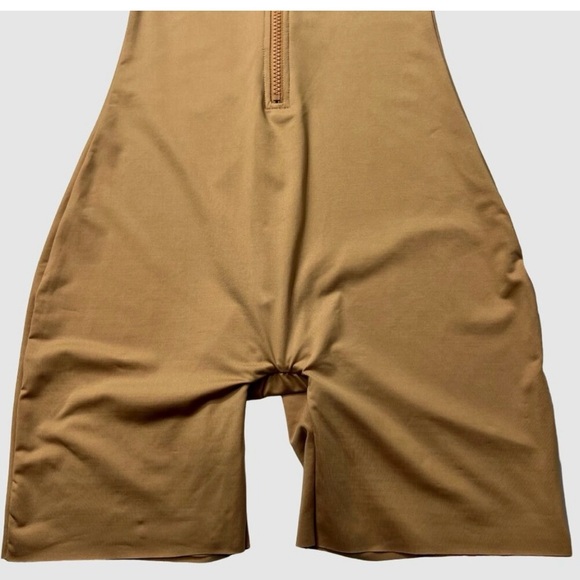 SKIMS Swim Mock Neck Cycle One Piece Women’s Small in Ochre - Picture 6 of 12